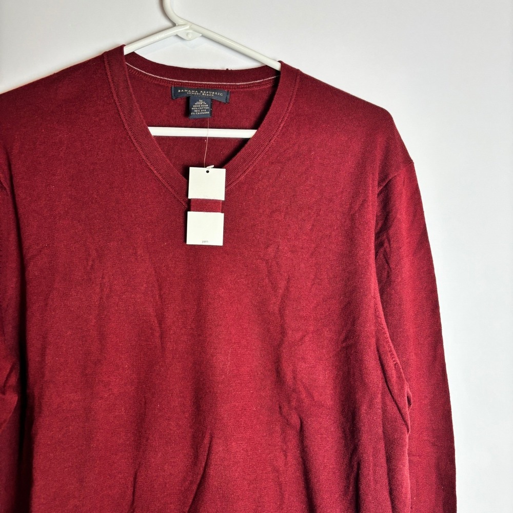 Banana Republic Luxury Blend Mens M Burgundy Silk Cashmere Cotton V-Neck Sweater